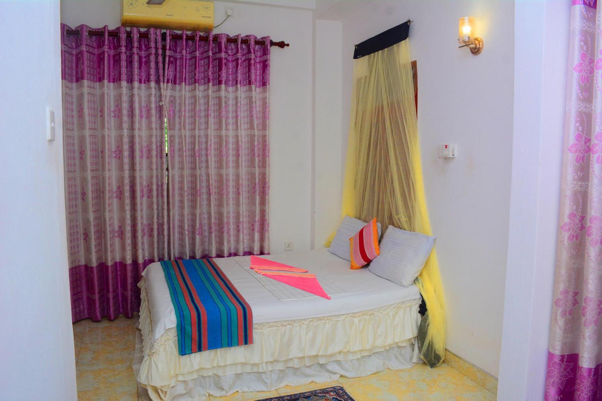 Tissa Rainbow Guest & Yala Hotel ทิซซามาฮารามา ภายนอก รูปภาพ